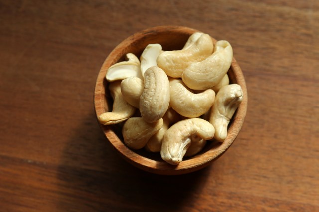 Raw Cashews Raw Cashews